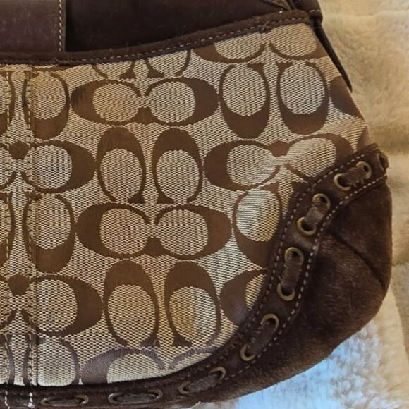 Vintage Coach Soho Signature C Canvas and Suede Shoulder Bag - Brown - Picture 4 of 12